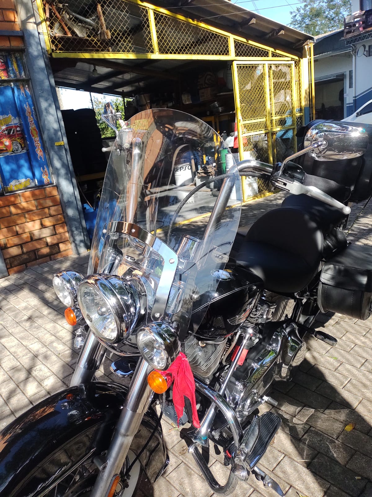 PARA BRISA BOLHA HARLEY DAVIDSON DELUXE 18/24