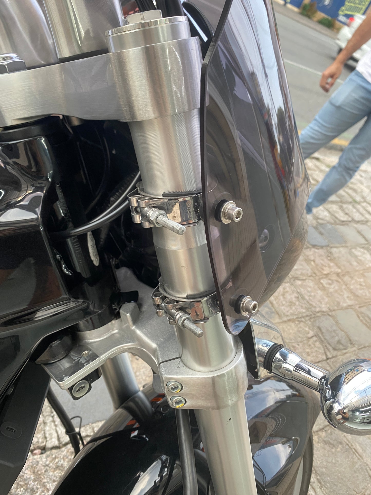 PARA BRISA BOLHA SUZUKI BOULEVARD M 800/ 1500/ 1800 10/23