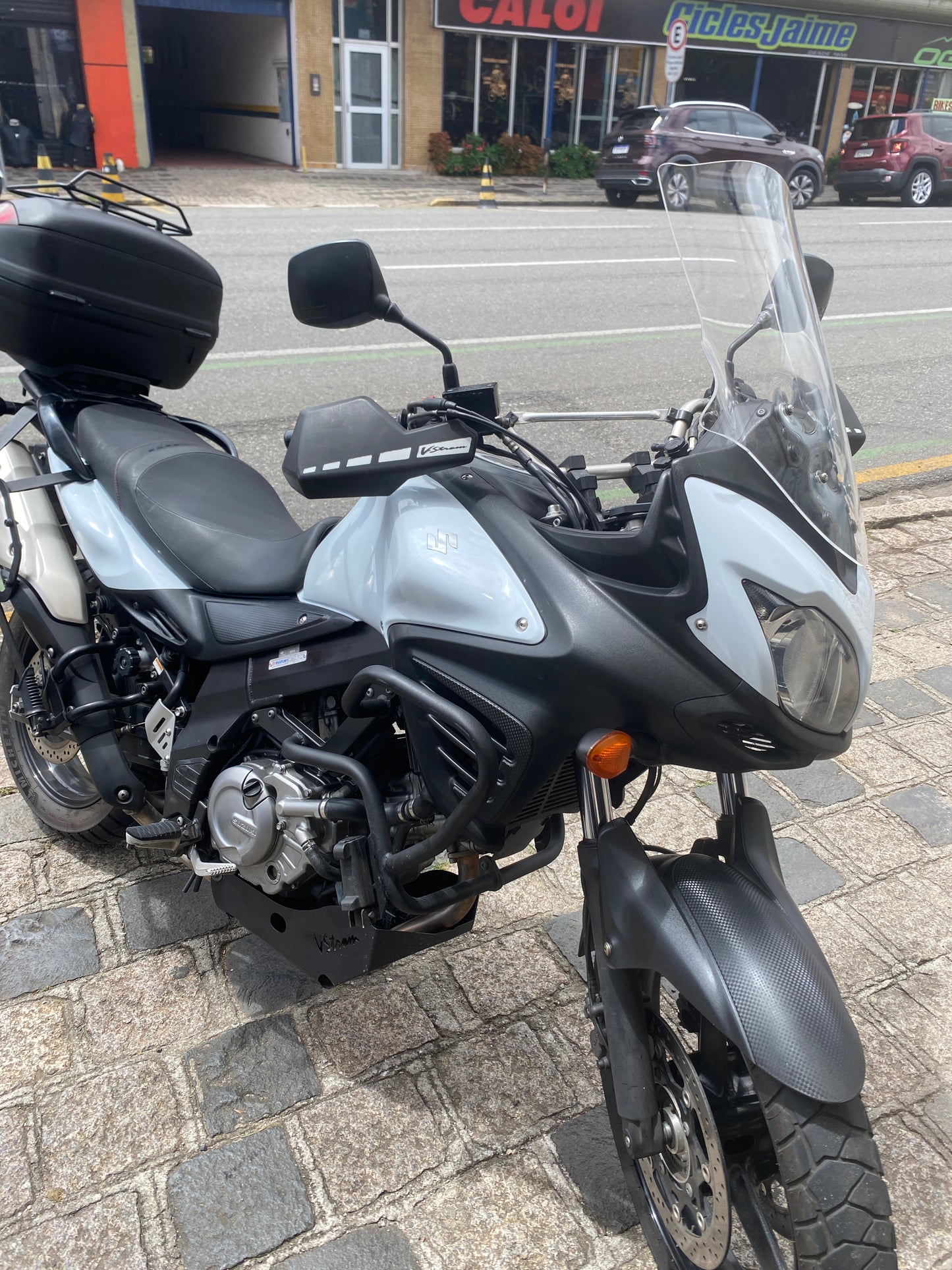 PARA BRISA BOLHA SUZUKI V STROM 650 12/16