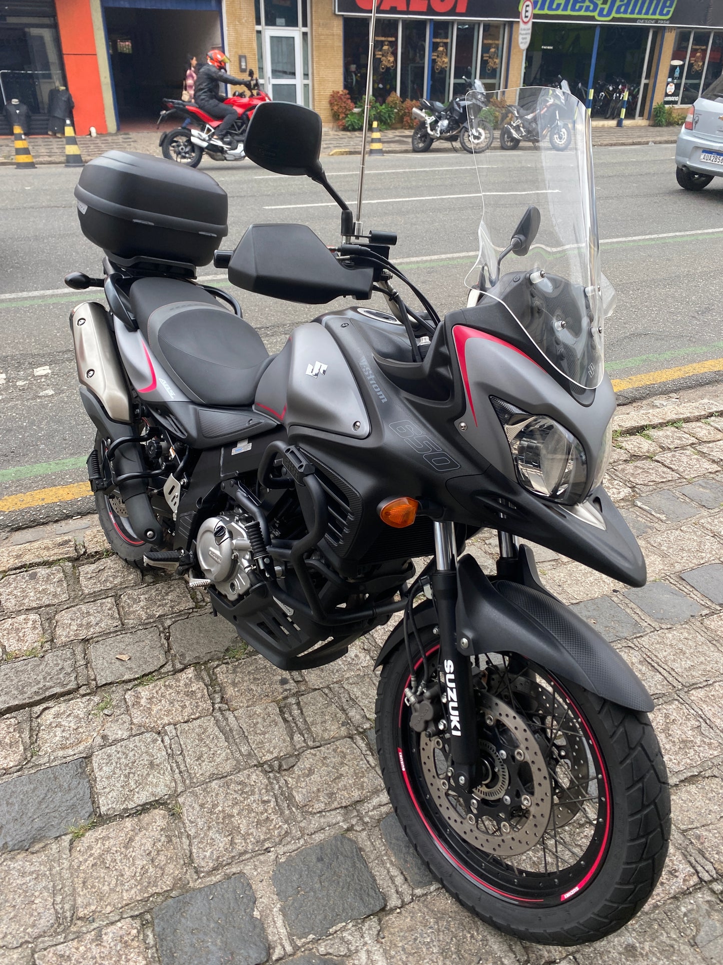 PARA BRISA BOLHA SUZUKI V STROM 650 12/16