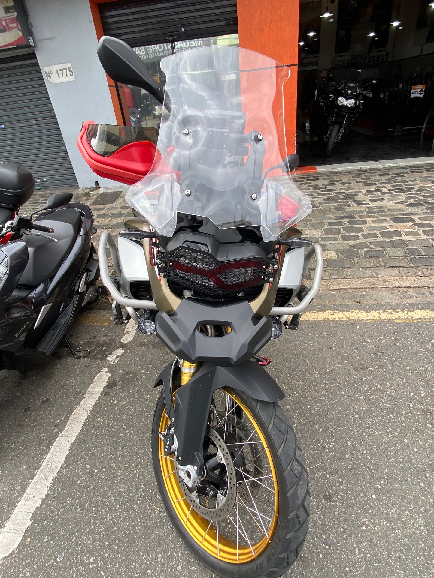 PARA BRISA BOLHA BMW F 850 GS 18/24 - MODELO GIVI