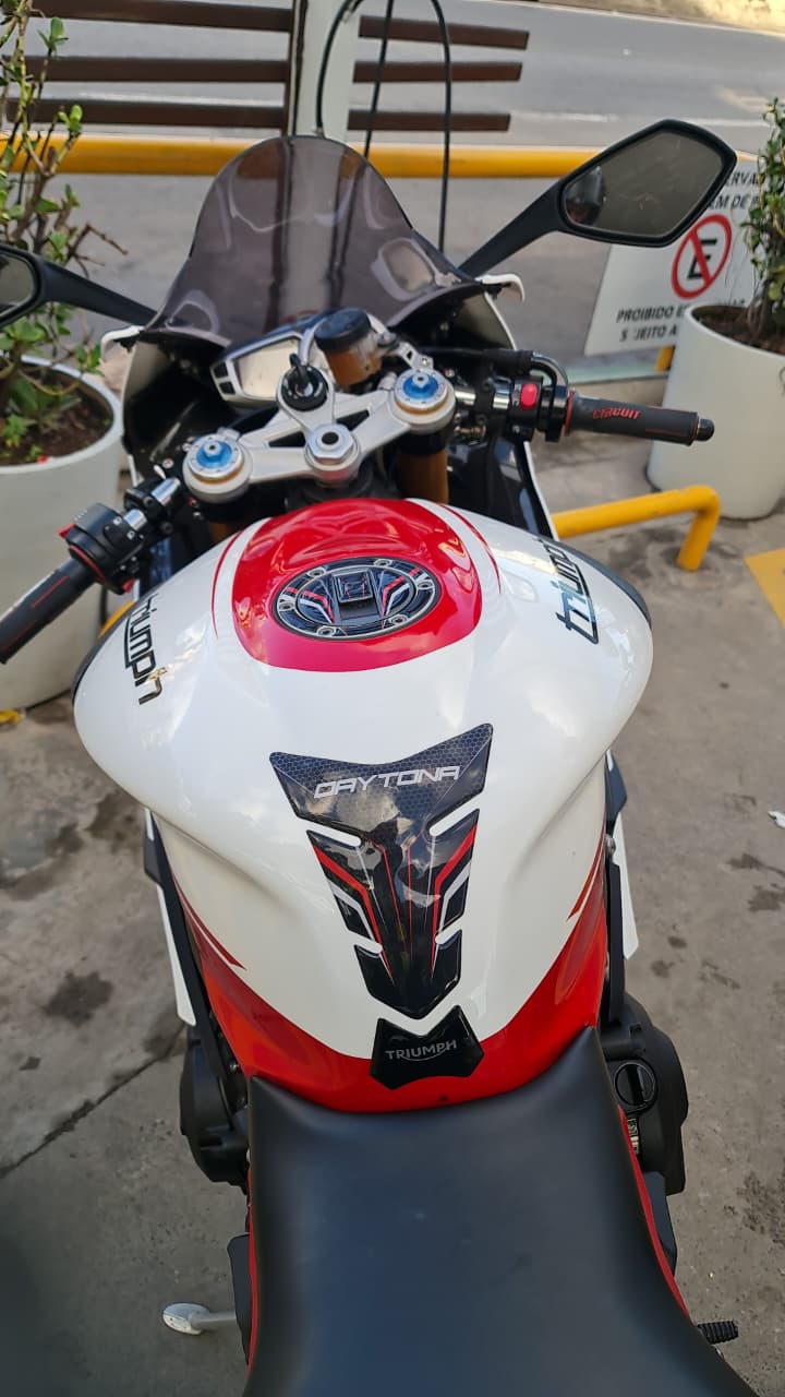 PARA BRISA BOLHA TRIUMPH DAYTONA 675 R MODELO DOUBLE BUBBLE 13/19