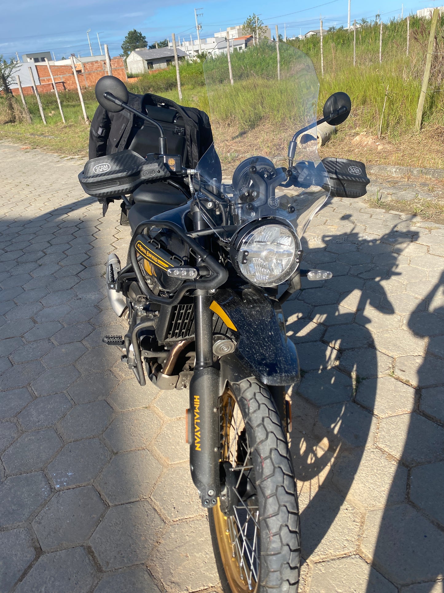 PARA BRISA (BOLHA) ROYAL ENFIELD HIMALAYAN 450 CC 2025