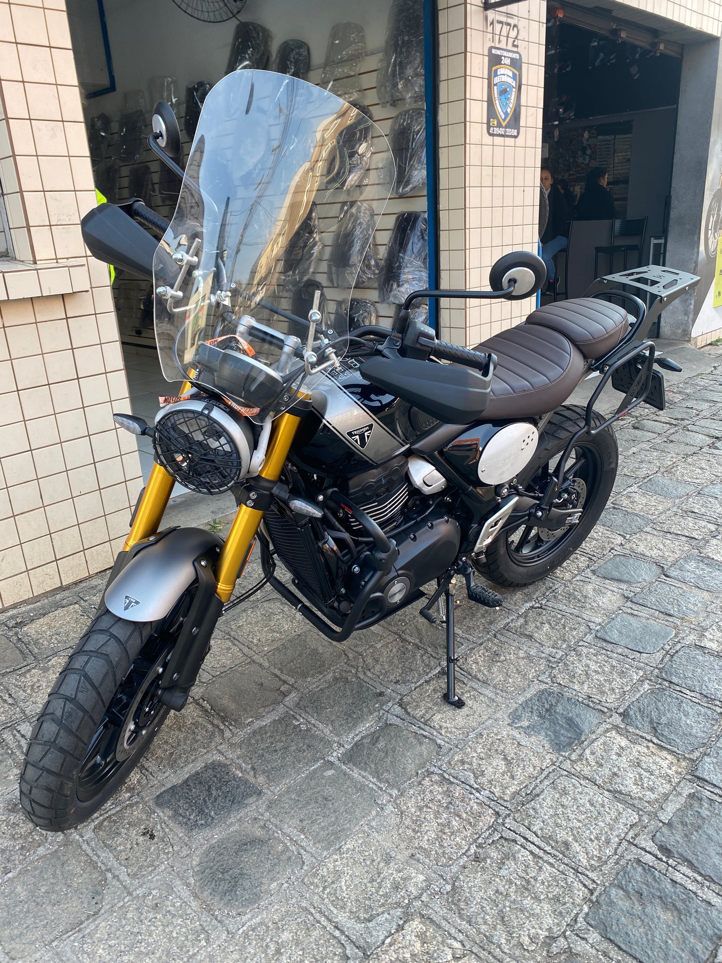 PARA BRISA BOLHA TRIUMPH SCRAMBLER 400/ 900 / 1200 X 24/25