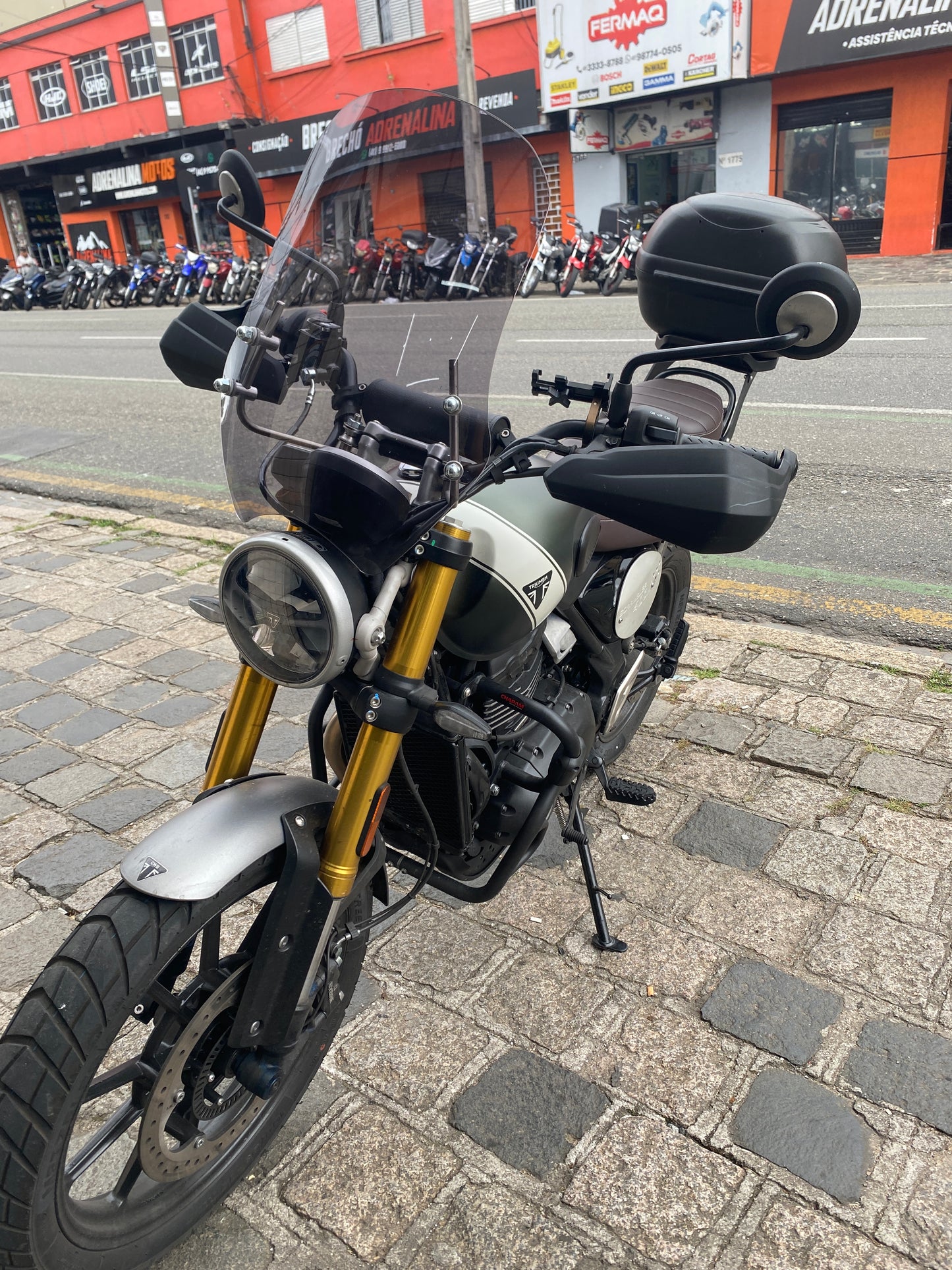 PARA BRISA BOLHA TRIUMPH SCRAMBLER 400/ 900 / 1200 X 24/25