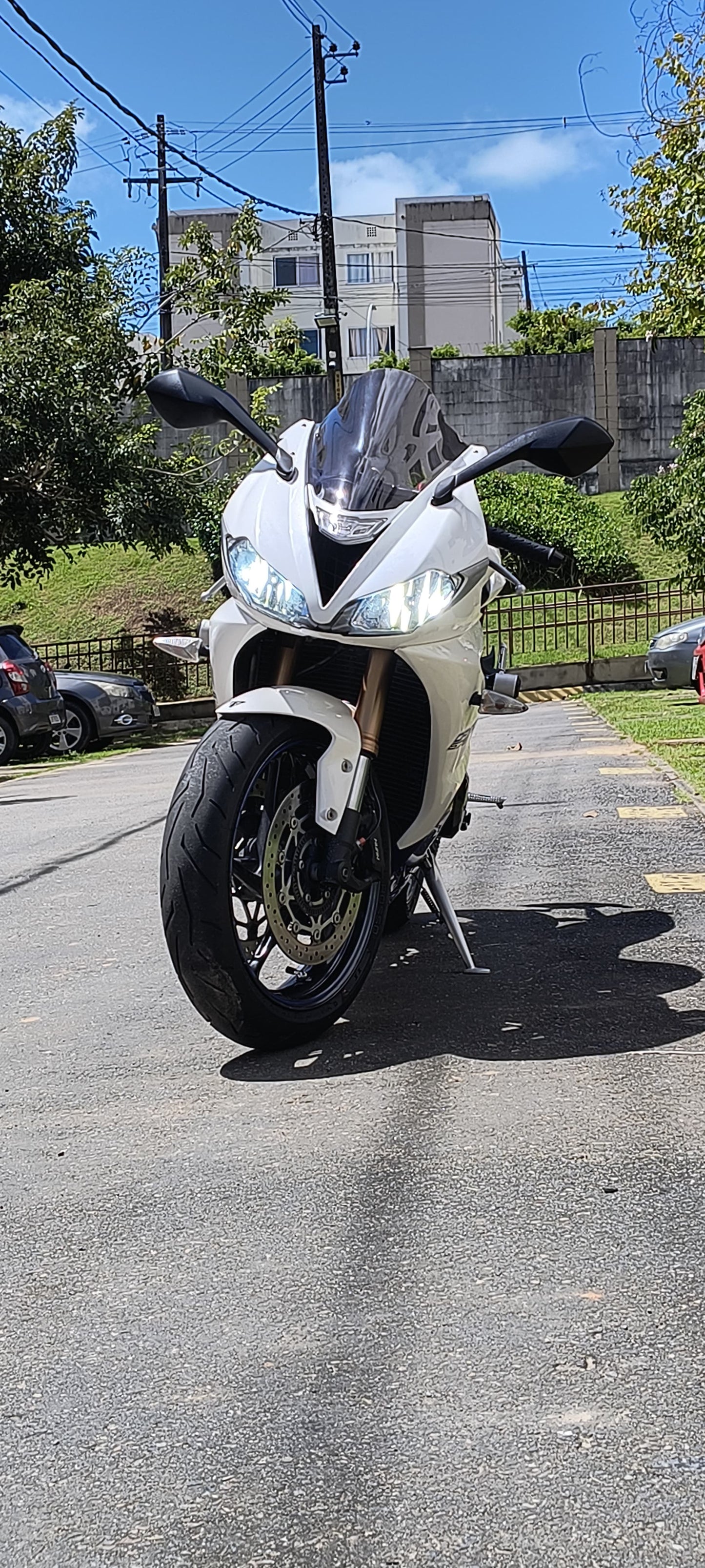 PARA BRISA BOLHA TRIUMPH DAYTONA 675 R MODELO DOUBLE BUBBLE 13/19