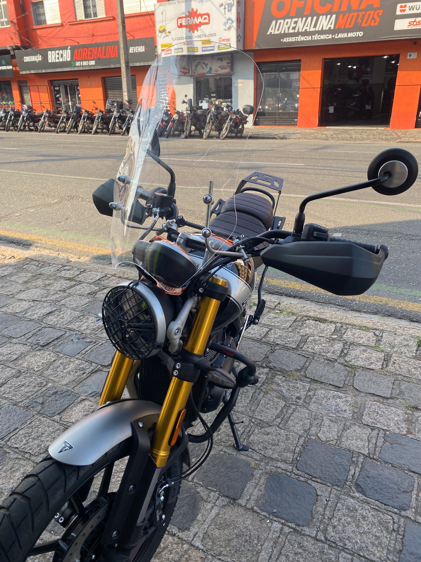 PARA BRISA BOLHA TRIUMPH SCRAMBLER 400/ 900 / 1200 X 24/25