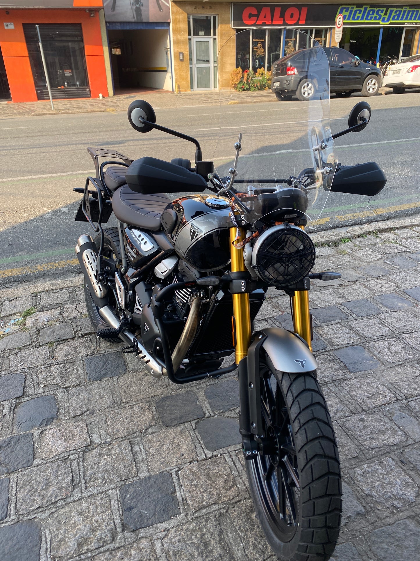 PARA BRISA BOLHA TRIUMPH SCRAMBLER 400/ 900 / 1200 X 24/25