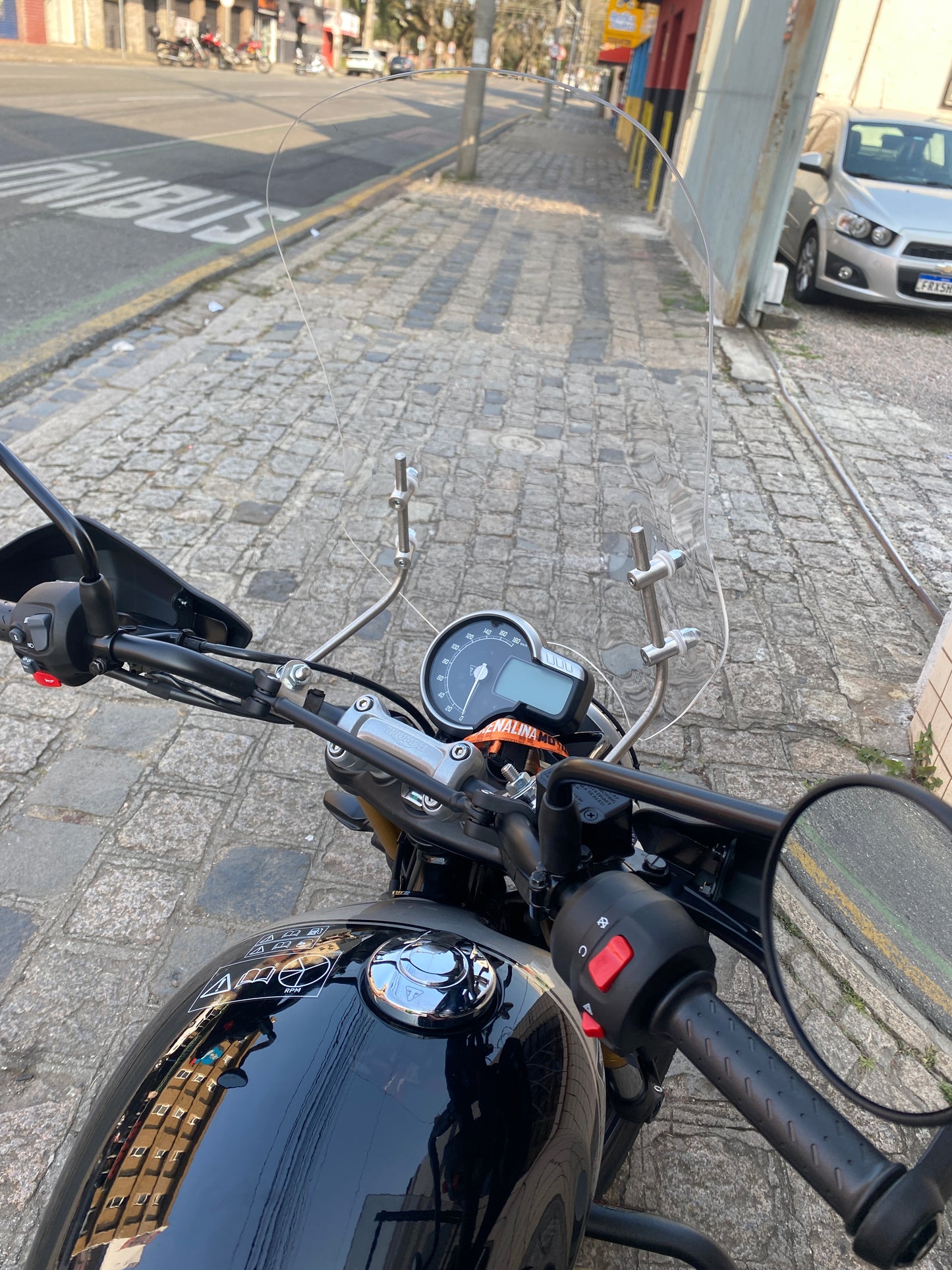 PARA BRISA BOLHA TRIUMPH SCRAMBLER 400/ 900 / 1200 X 24/25