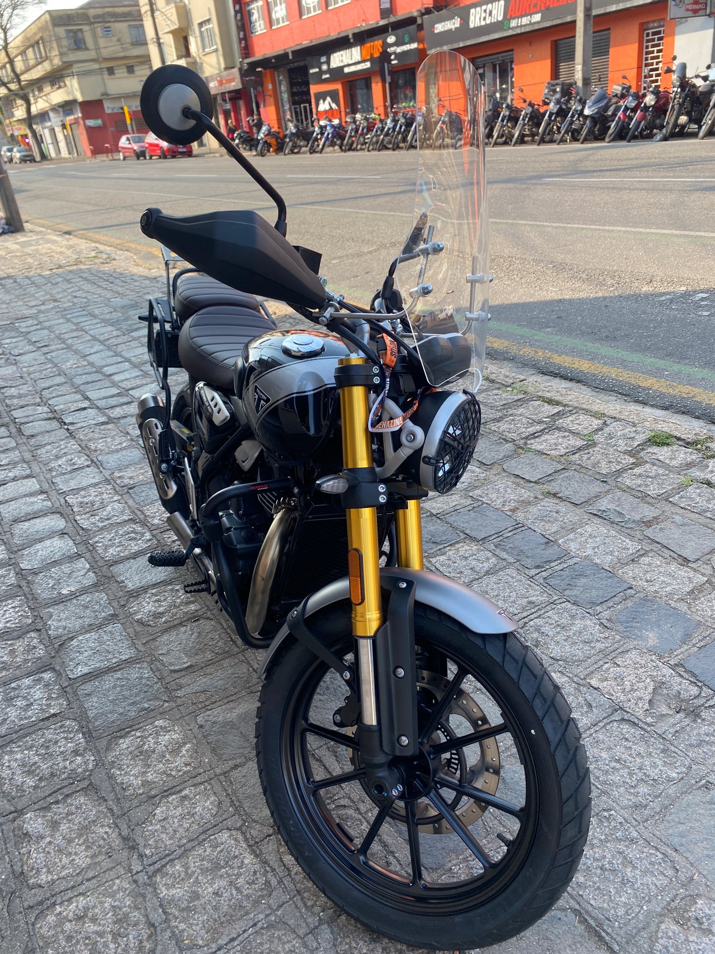 PARA BRISA BOLHA TRIUMPH SCRAMBLER 400/ 900 / 1200 X 24/25