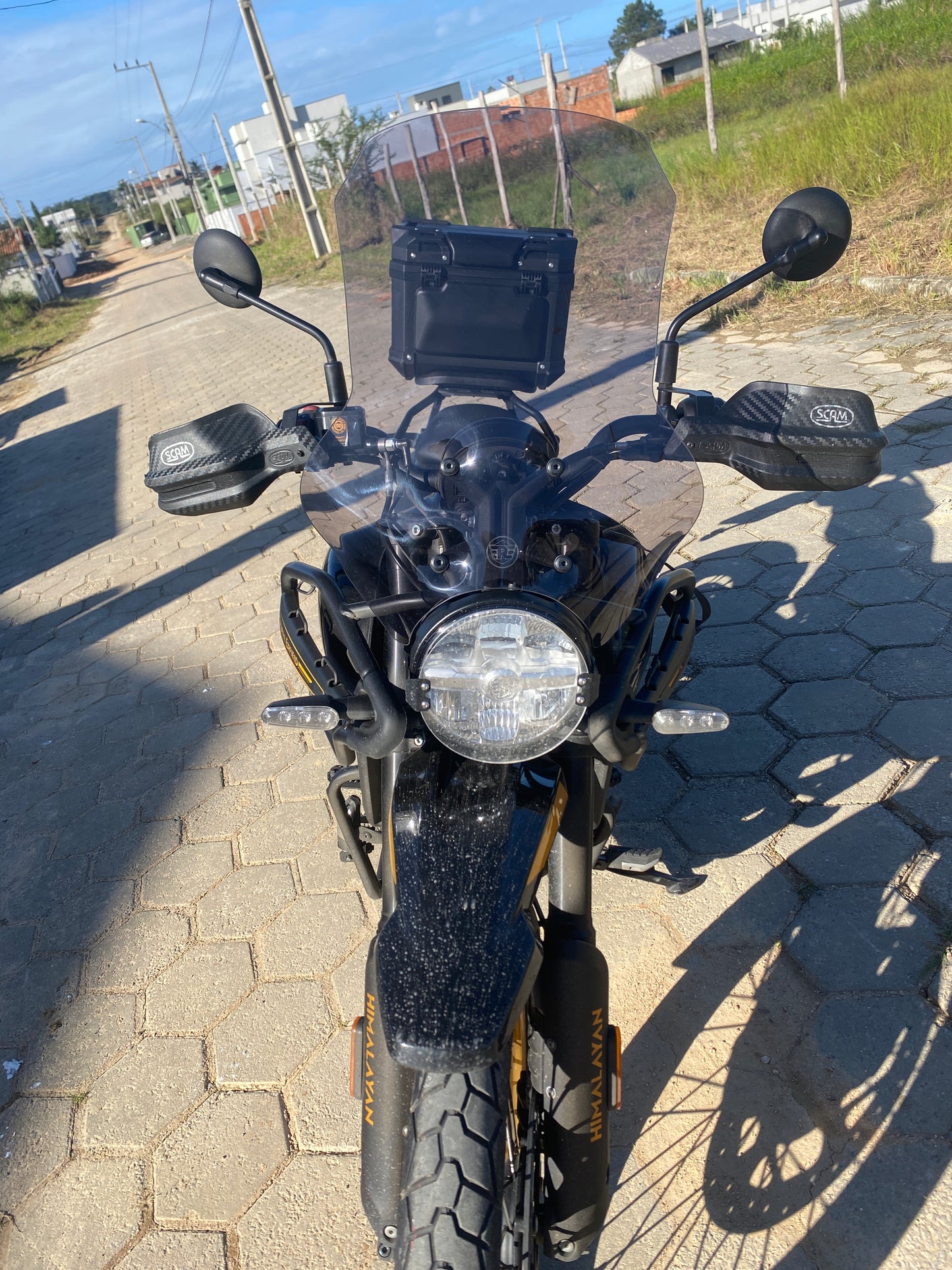 PARA BRISA (BOLHA) ROYAL ENFIELD HIMALAYAN 450 CC 2025