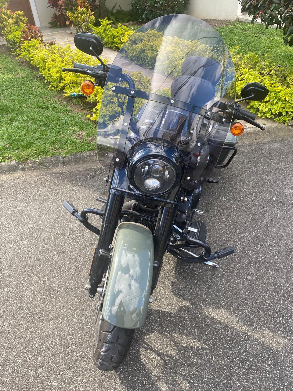 PARA BRISA BOLHA HARLEY DAVIDSON ROAD KING 18/24 TIRAS RETAS