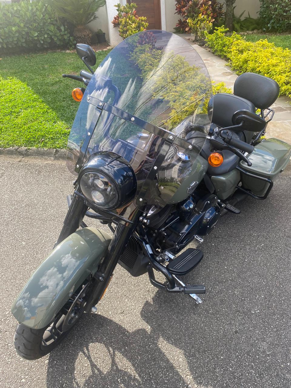 PARA BRISA BOLHA HARLEY DAVIDSON ROAD KING 18/24 TIRAS RETAS