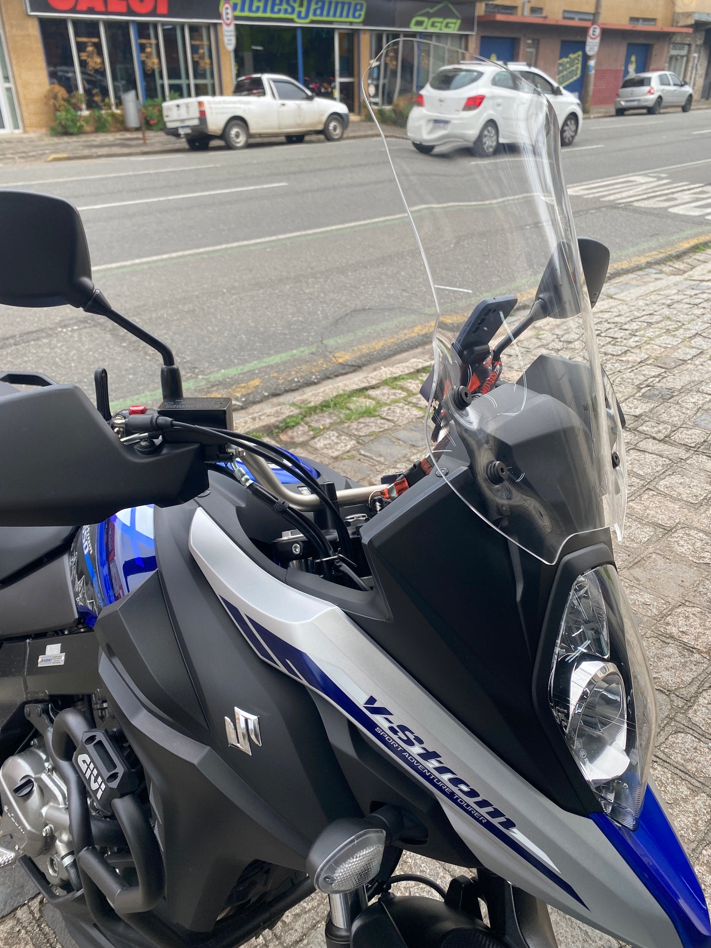 PARA BRISA BOLHA SUZUKI V-STROM 650 17/24
