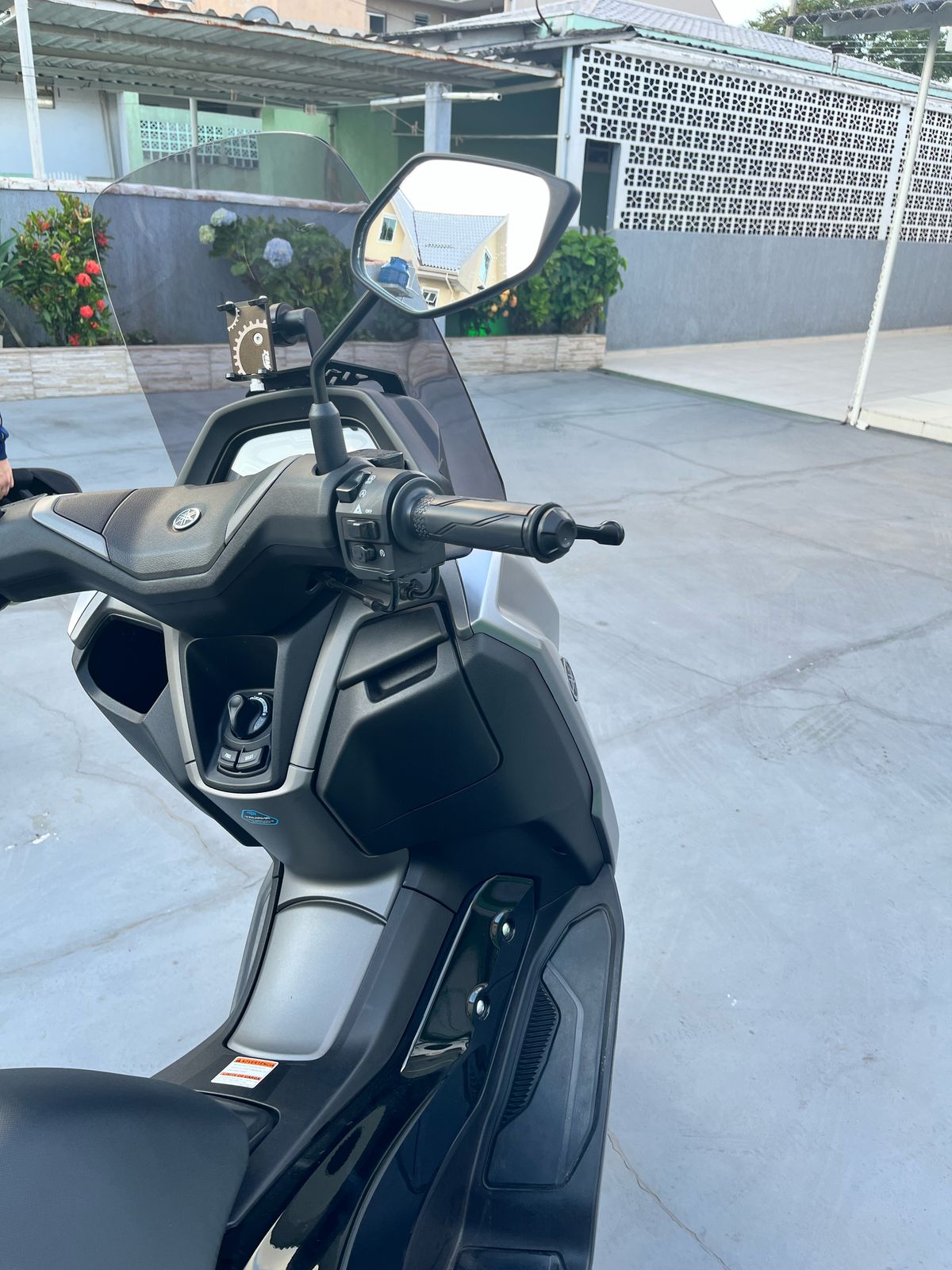 PARA BRISA BOLHA YAMAHA N MAX 160 2025