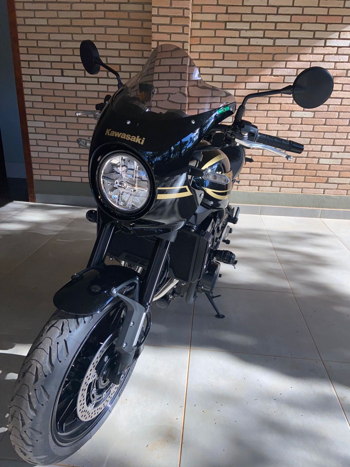 PARA BRISA BOLHA KAWASAKI Z 900 CAFÉ RACER 18/23