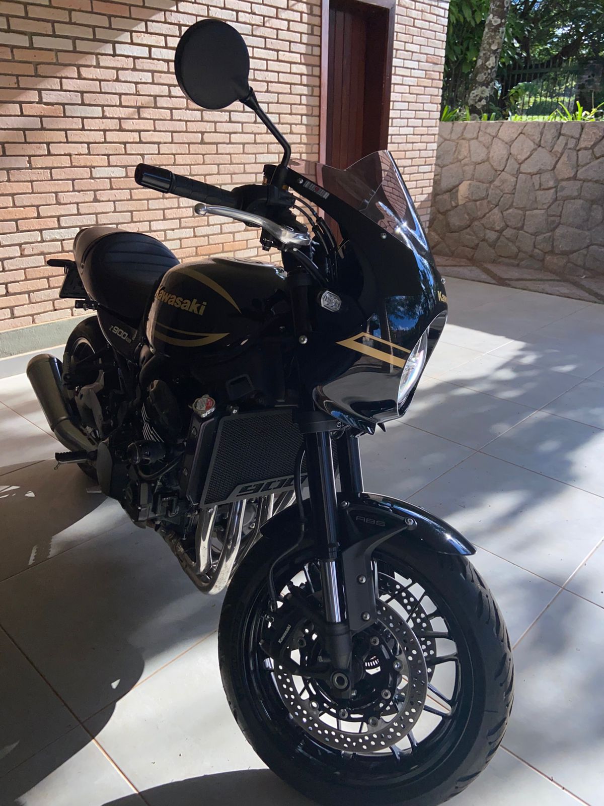 PARA BRISA BOLHA KAWASAKI Z 900 CAFÉ RACER 18/23