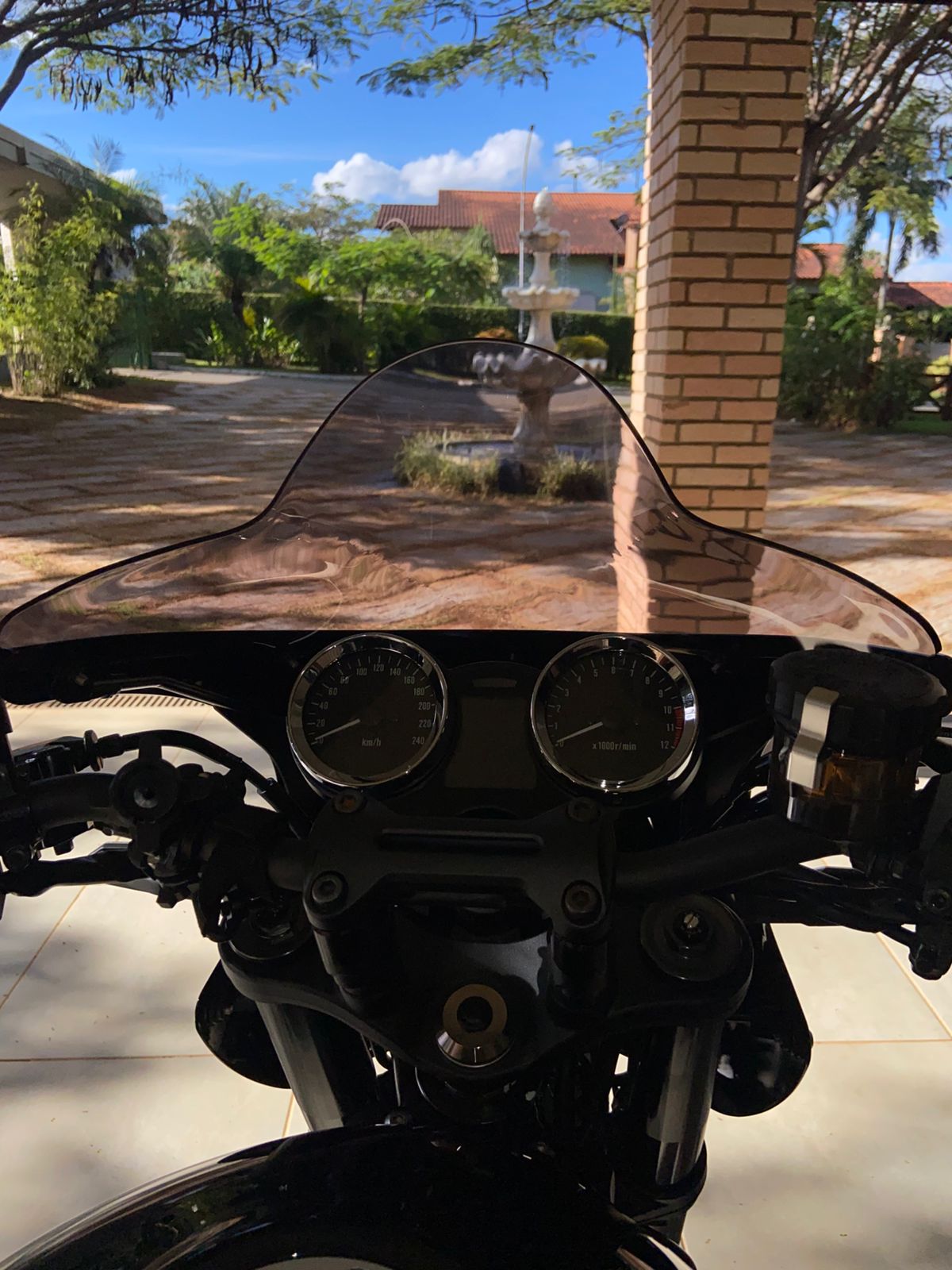 PARA BRISA BOLHA KAWASAKI Z 900 CAFÉ RACER 18/23