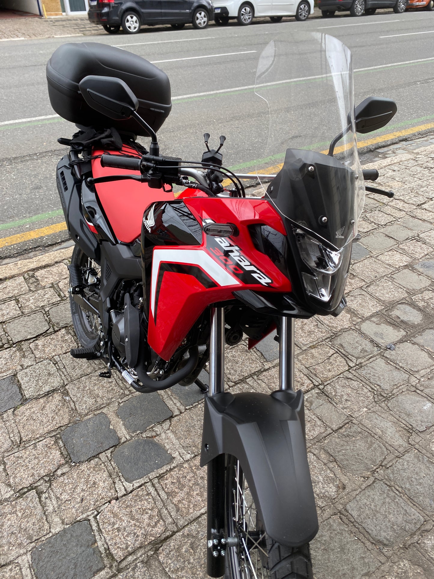 PARA BRISA (BOLHA) HONDA SAHARA 300 23/25