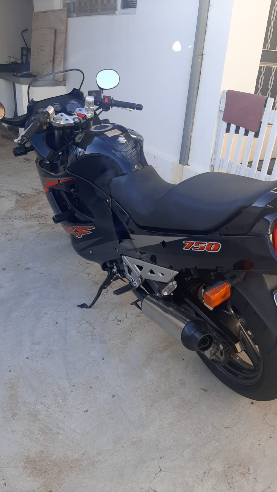 PARA BRISA BOLHA SUZUKI GSX 750 F 94/97 KATANA