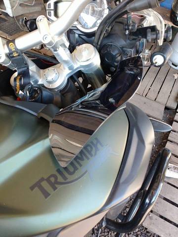 DEFLETOR DE CARENAGEM TRIUMPH TIGER 800 12/18