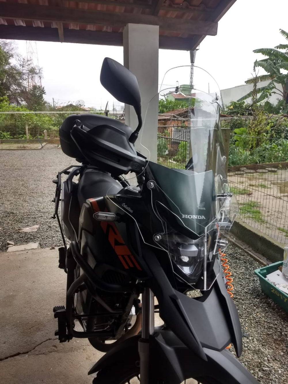 PARA BRISA (BOLHA) HONDA + DEFLETOR + PROTETOR DE FAROL XRE 300 19/23