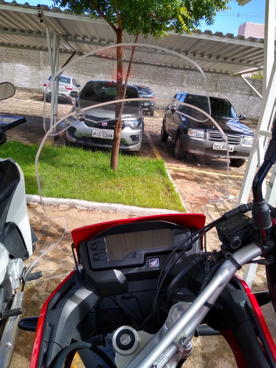 PARA BRISA (BOLHA) HONDA + DEFLETOR + PROTETOR DE FAROL XRE 300 19/23