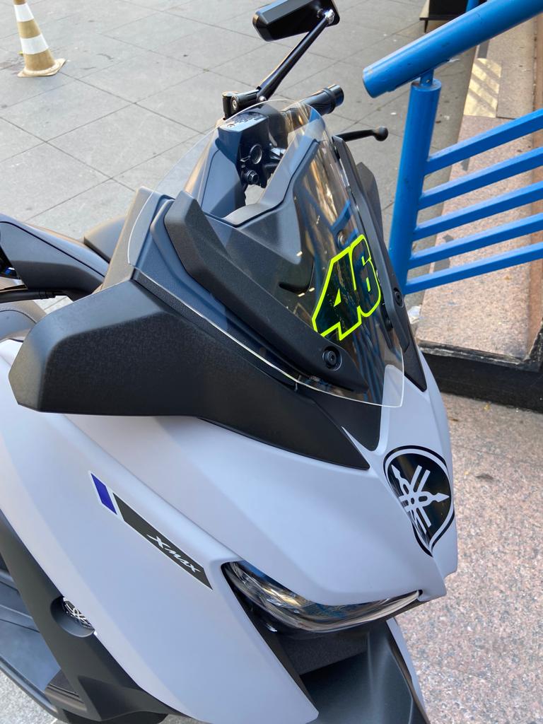 YAMAHA X MAX 250 PEQUENA 20/24