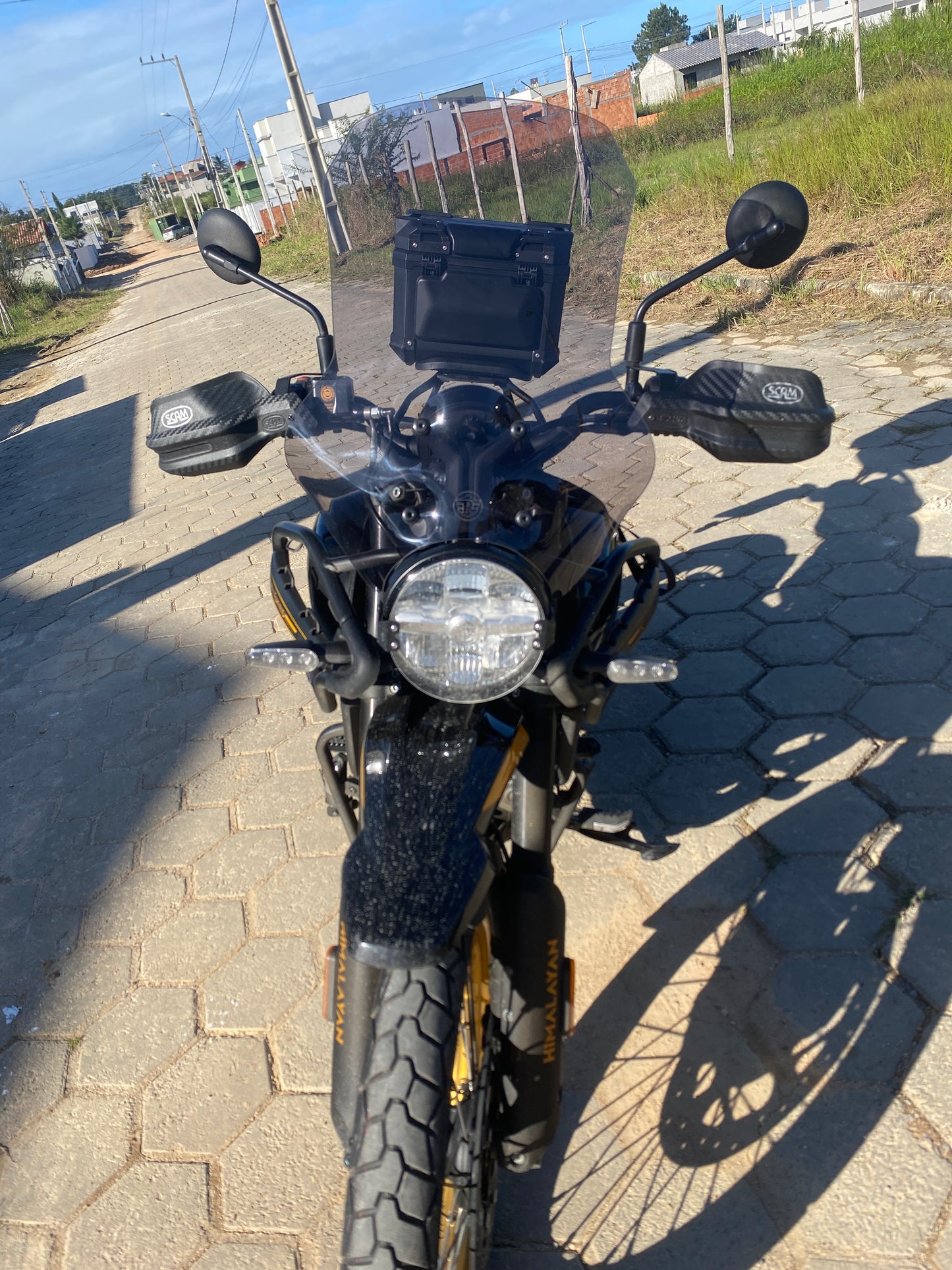PARA BRISA (BOLHA) ROYAL ENFIELD HIMALAYAN 450 CC 2025