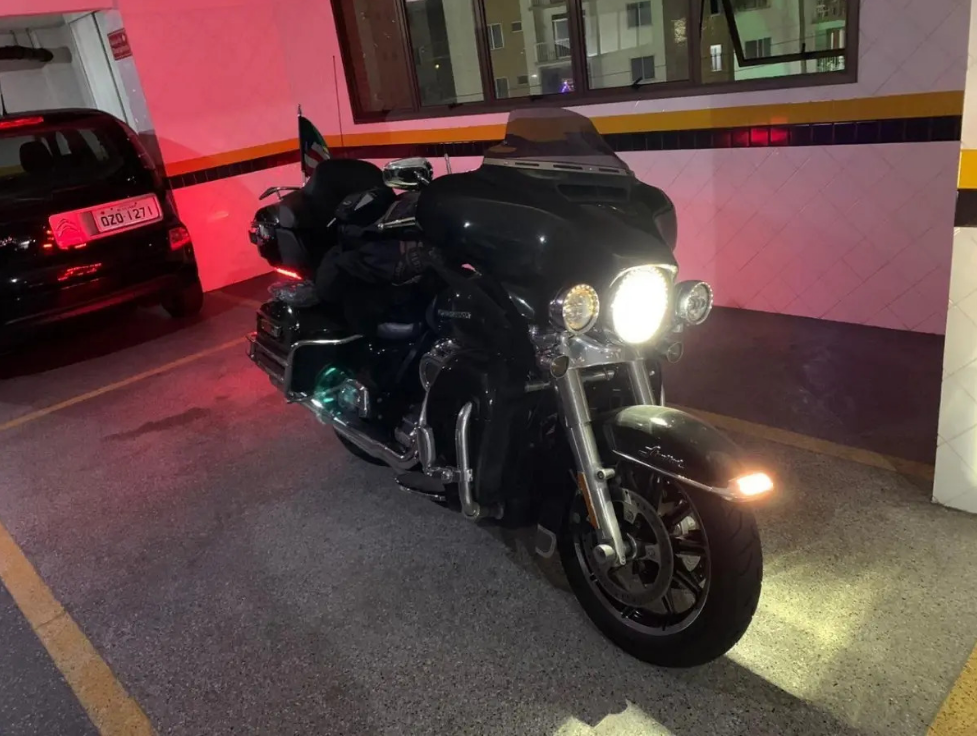 PARA BRISA BOLHA HARLEY DAVIDSON ELECTRA/ STREET/ ULTRA GLIDE 14/23