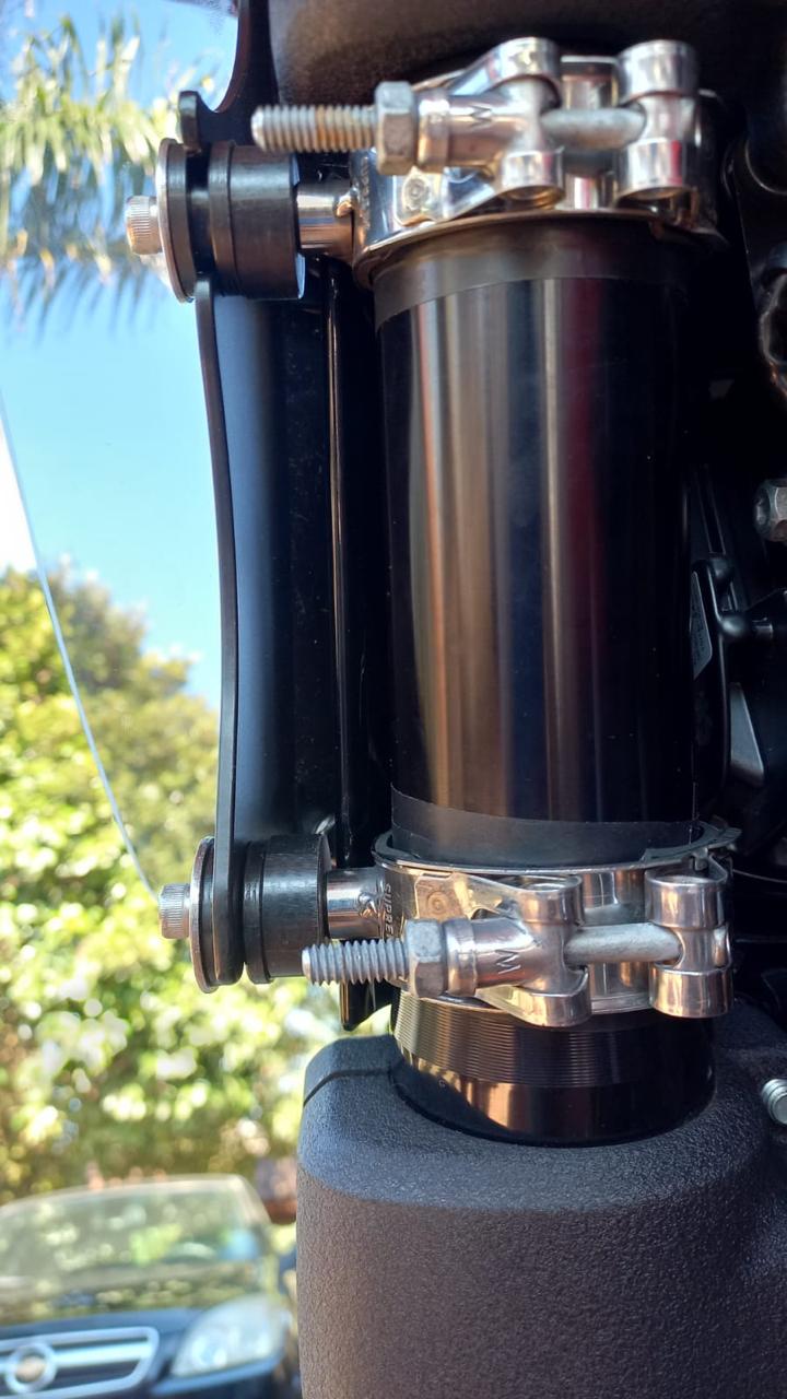 PARA BRISA BOLHA HARLEY DAVIDSON FAT BOB 18/26