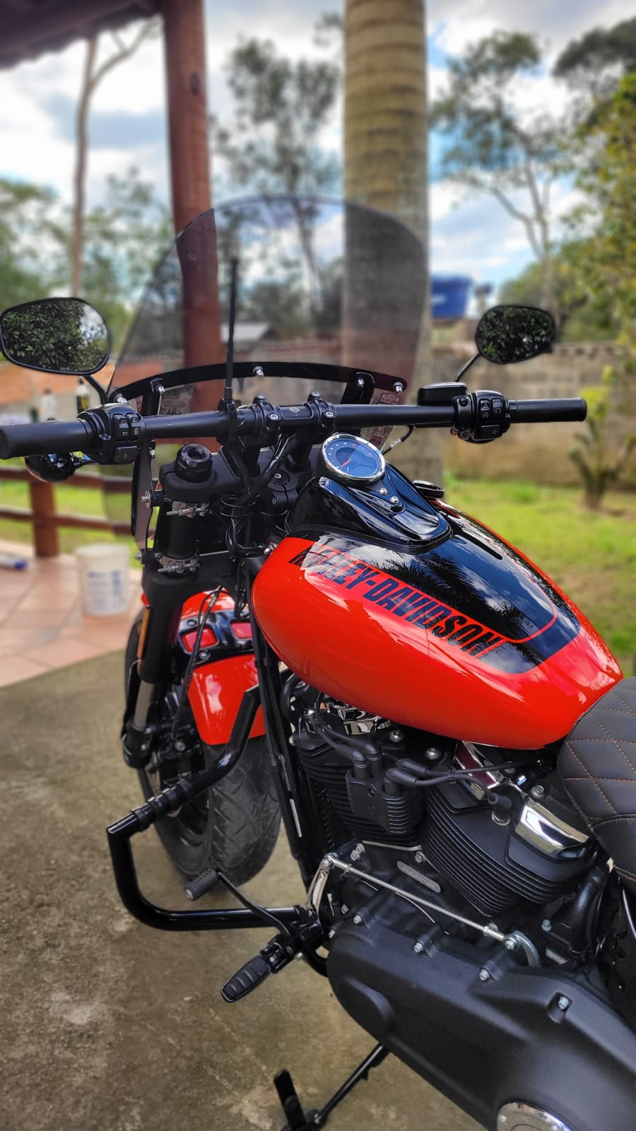PARA BRISA BOLHA HARLEY DAVIDSON FAT BOB 18/26