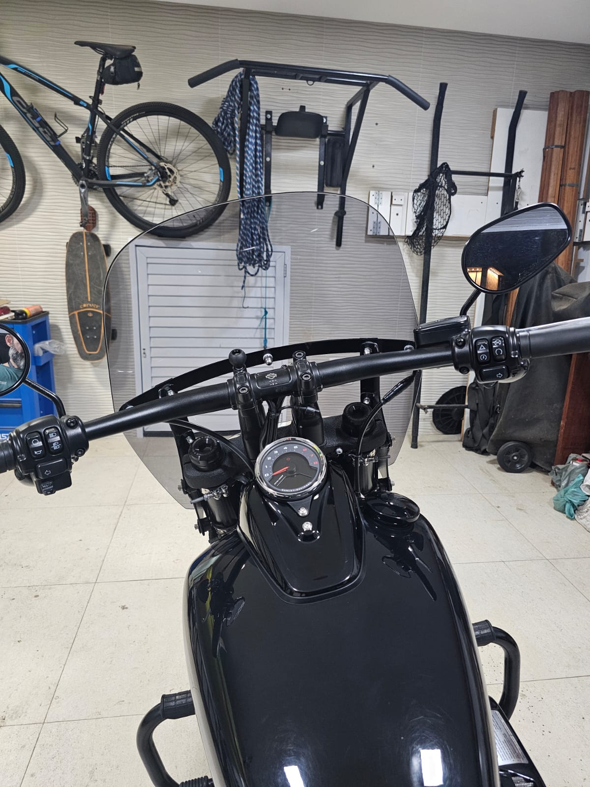 PARA BRISA BOLHA HARLEY DAVIDSON FAT BOB 18/26